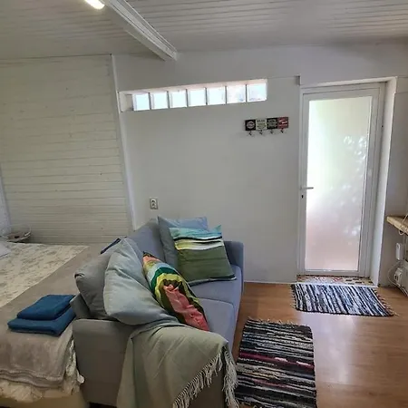 Apartment Forest Escape Near Barcelona